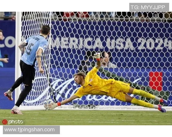 意大利与乌拉圭点球大战回顾：经典时刻与精彩瞬间解析